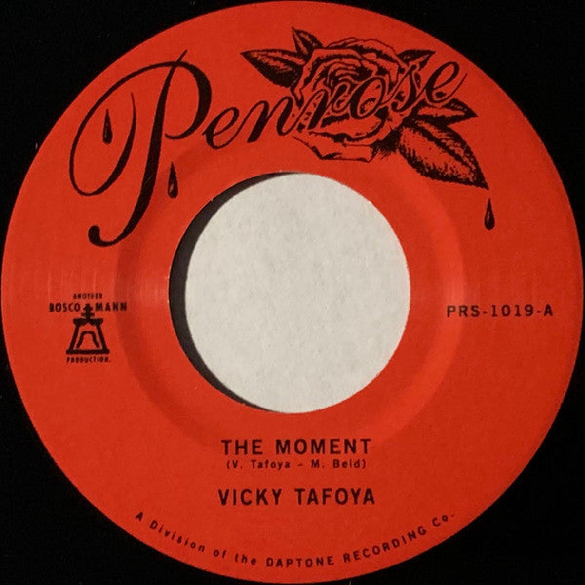 Vicky Tafoya - The Moment / Love Don t Treat You Fair