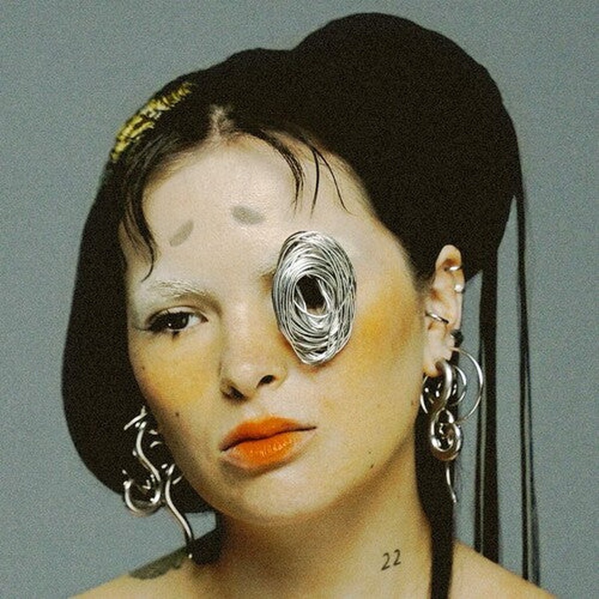 [DAMAGED] Saya Gray - SAYA